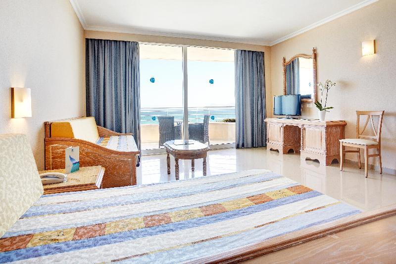 Grupotel Natura Playa Aparthotel